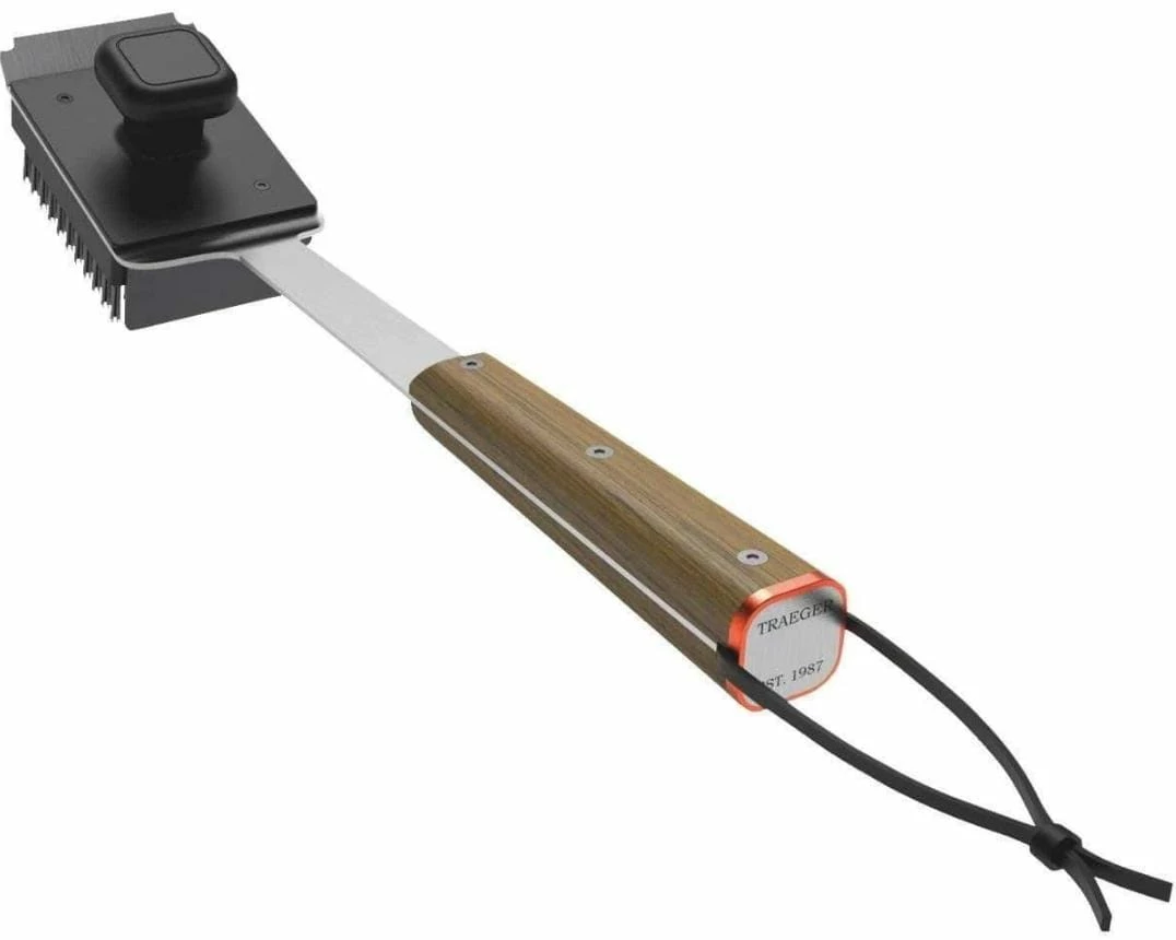 Traeger Canada Traeger BAC537 Nylon Bristle Cleaning Brush BBQ Accessories 1 Traeger Canada Traeger BAC537 Nylon Bristle Cleaning Brush BBQ Accessories