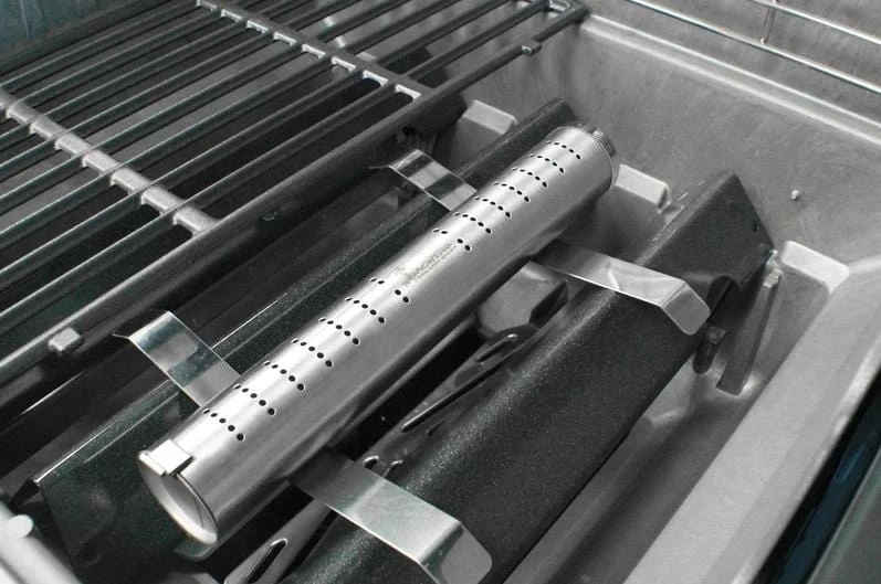 BBQ Accessories Montana BBQ Flip Lid Smoker Tube - MTS-145 3 BBQ Accessories Montana BBQ Flip Lid Smoker Tube - MTS-145