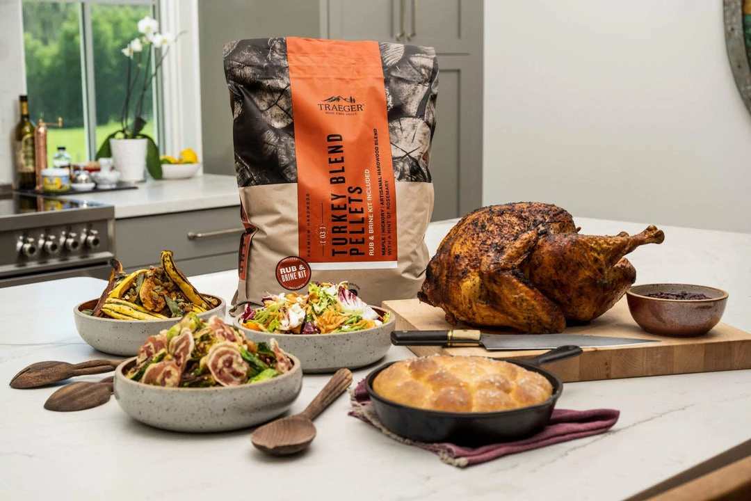 Traeger Canada Traeger Turkey Blend Wood Pellets 18lb + Brine Kit (Limited Edition) - PEL351 8 Traeger Canada Traeger Turkey Blend Wood Pellets 18lb + Brine Kit (Limited Edition) - PEL351