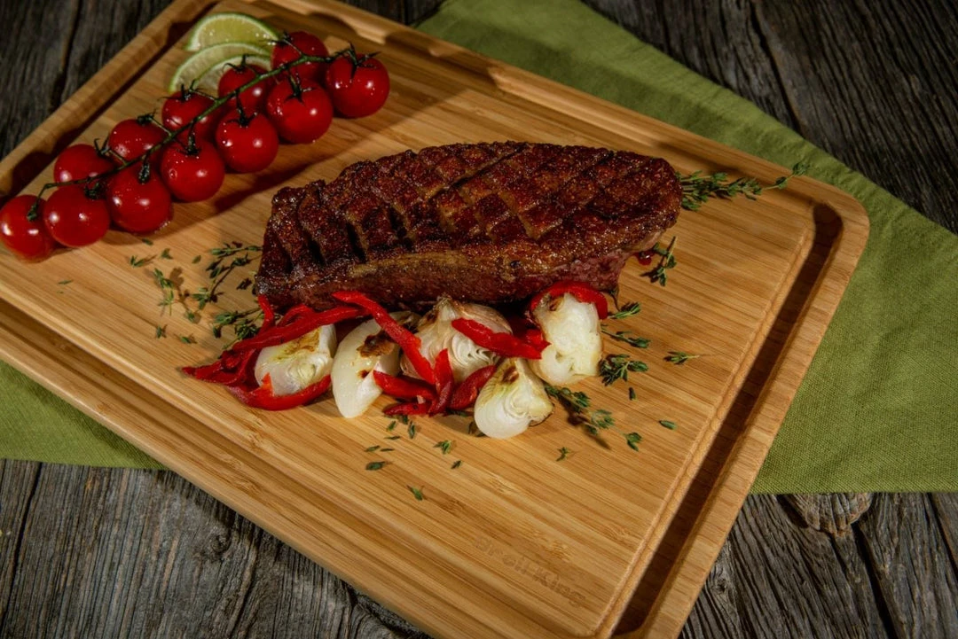 Broil King Baron Bamboo Cutting & Serving Board - 68428 2 Broil King Baron Bamboo Cutting & Serving Board - 68428