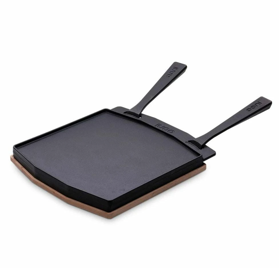 BBQ Accessories Ooni Dual-Sided Grizzler Plate - UU-P0A000 3 BBQ Accessories Ooni Dual-Sided Grizzler Plate - UU-P0A000