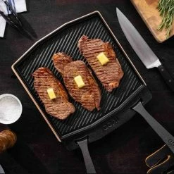 BBQ Accessories Ooni Dual-Sided Grizzler Plate - UU-P0A000 8 BBQ Accessories Ooni Dual-Sided Grizzler Plate - UU-P0A000